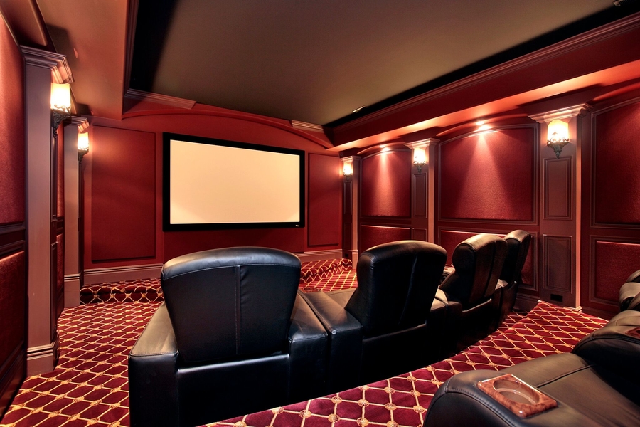 3 Reasons a Home Theater Beats Your Local Cinema